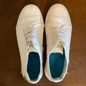 White blowfish slip on sneakers